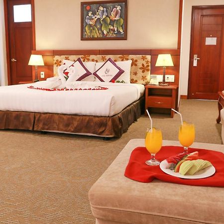 Ttc Hotel - Tan Binh Ho Şi Min Dış mekan fotoğraf