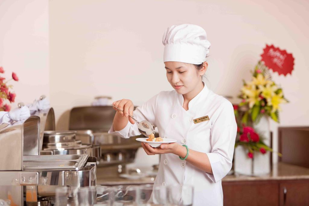 Ttc Hotel - Tan Binh Ho Şi Min Dış mekan fotoğraf