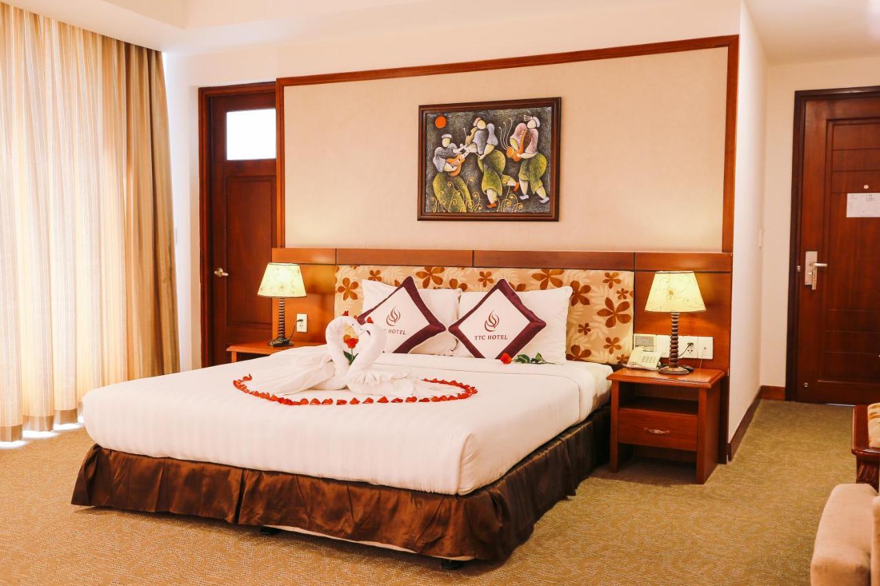 Ttc Hotel - Tan Binh Ho Şi Min Dış mekan fotoğraf