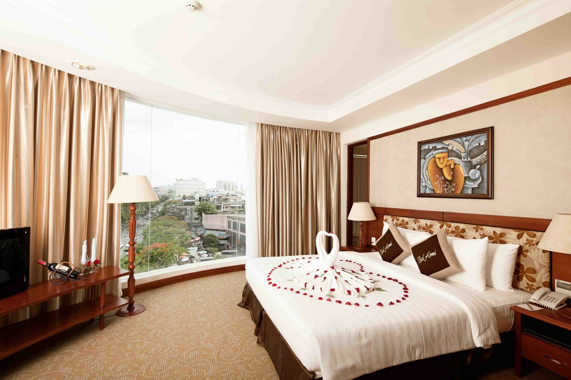 Ttc Hotel - Tan Binh Ho Şi Min Dış mekan fotoğraf