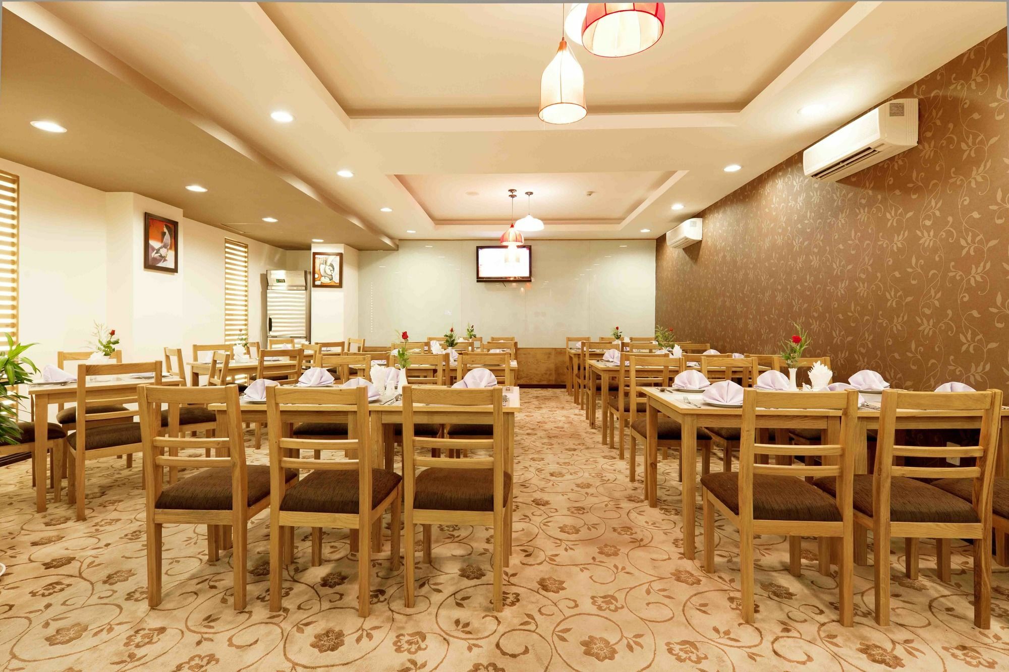 Ttc Hotel - Tan Binh Ho Şi Min Dış mekan fotoğraf