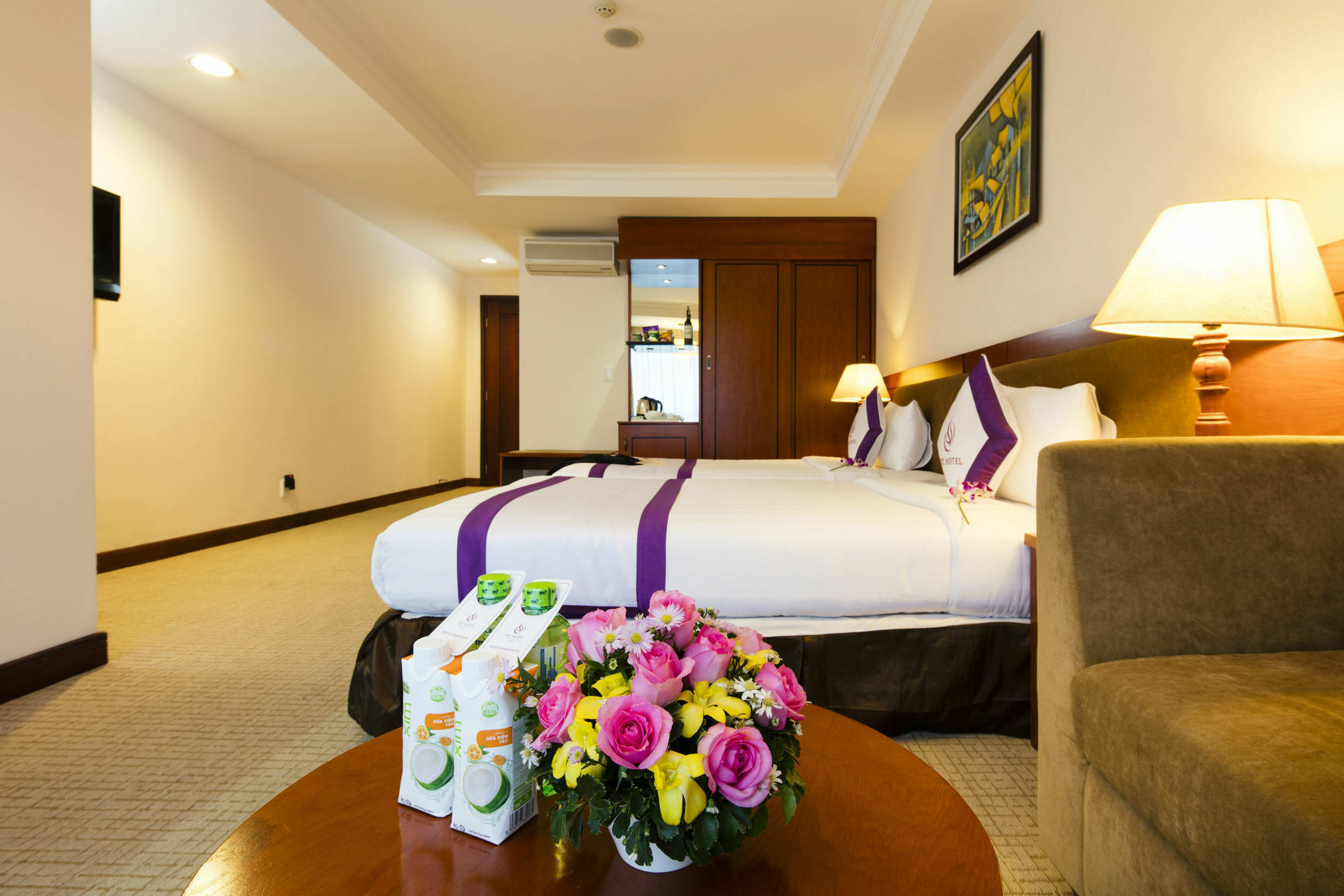 Ttc Hotel - Tan Binh Ho Şi Min Dış mekan fotoğraf